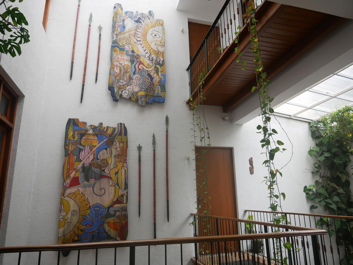 Yoho Home Away Home Kandy Exterior photo